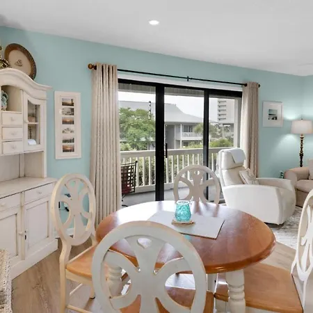 Beachwood Villas 1H